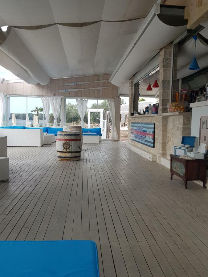Allure Apartment Kornic Luaran gambar