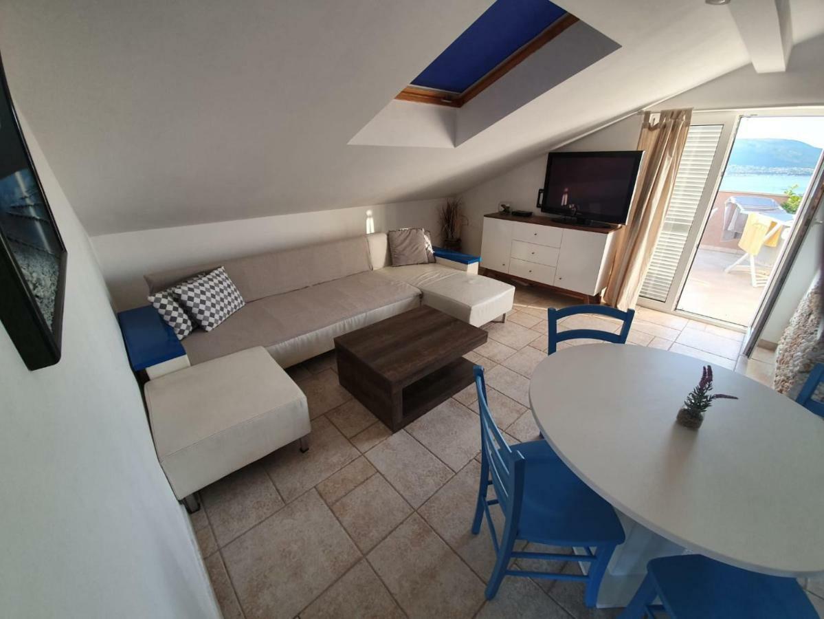 Allure Apartment Kornic Luaran gambar