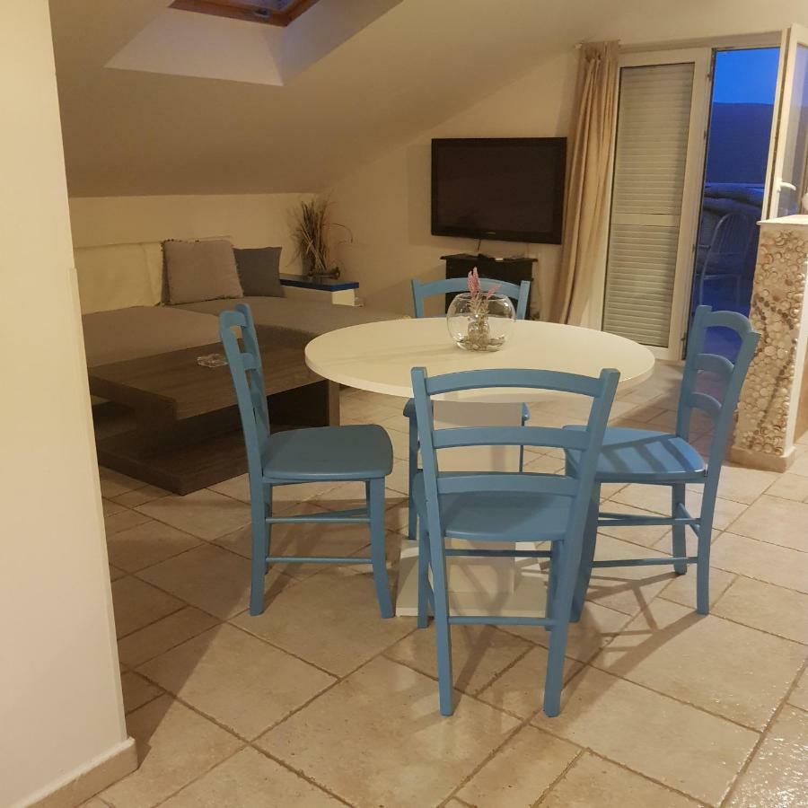 Allure Apartment Kornic Luaran gambar