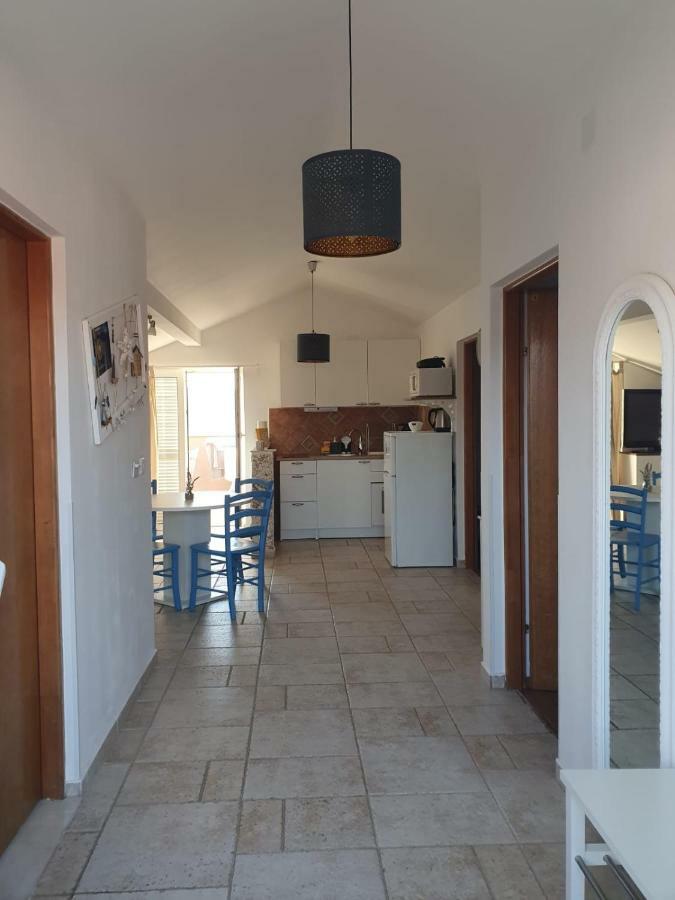 Allure Apartment Kornic Luaran gambar